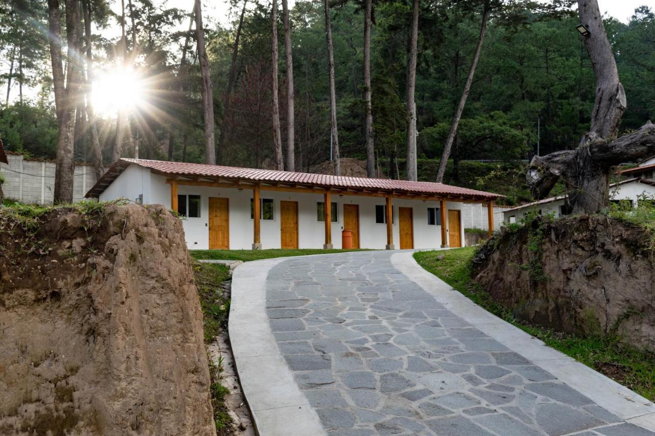 Casa Montana Hotel Chichicastenango Exterior photo