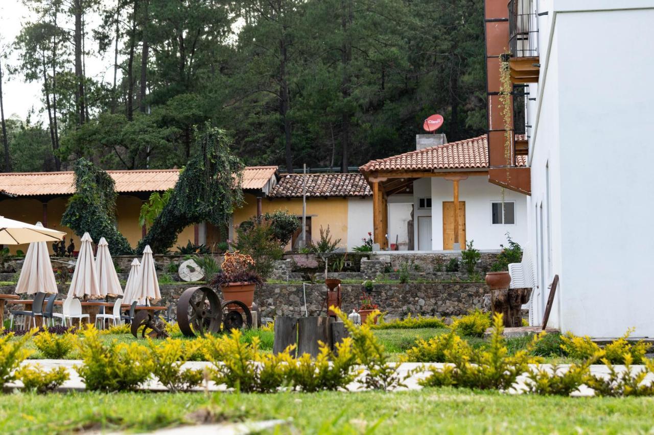 Casa Montana Hotel Chichicastenango Exterior photo