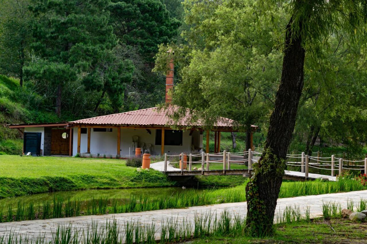 Casa Montana Hotel Chichicastenango Exterior photo